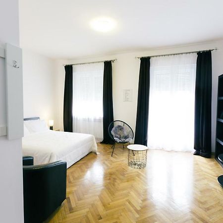 Street View Apartments Σίμπιου Εξωτερικό φωτογραφία
